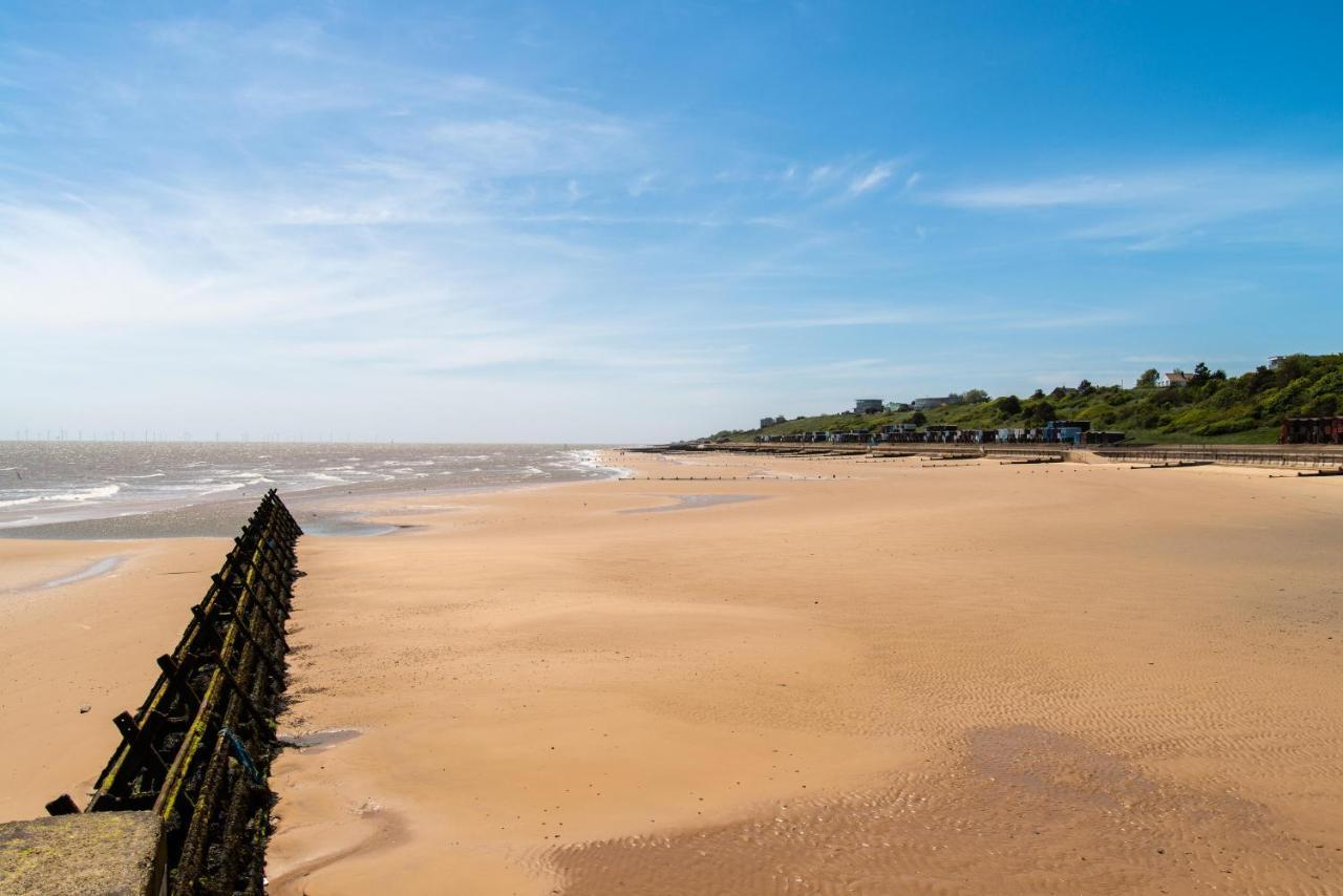 Superb 6 Berth Caravan At St Osyth Beach, Near Clacton-On-Sea Ref 28008Mc 外观 照片